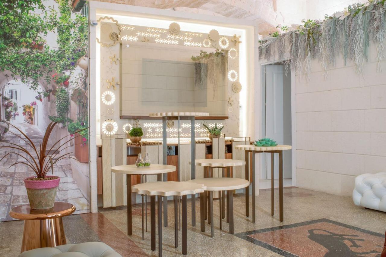 אוסטוני Vico Bianco Raro Smart Rooms Collection מראה חיצוני תמונה