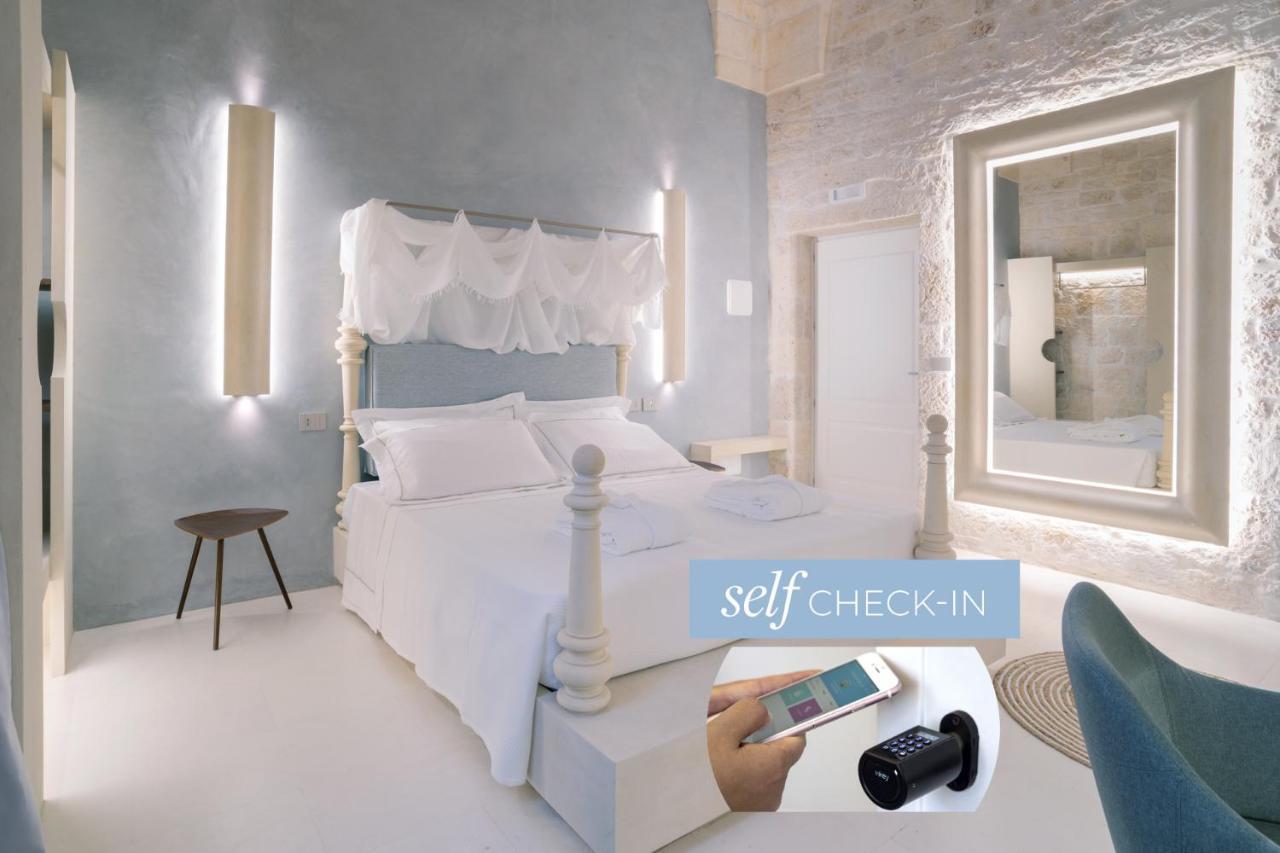 אוסטוני Vico Bianco Raro Smart Rooms Collection מראה חיצוני תמונה