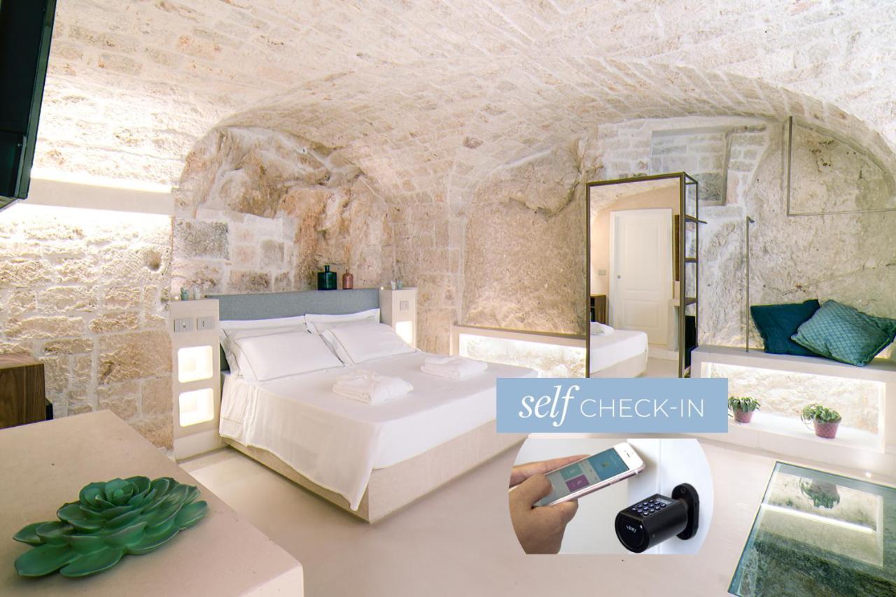אוסטוני Vico Bianco Raro Smart Rooms Collection מראה חיצוני תמונה