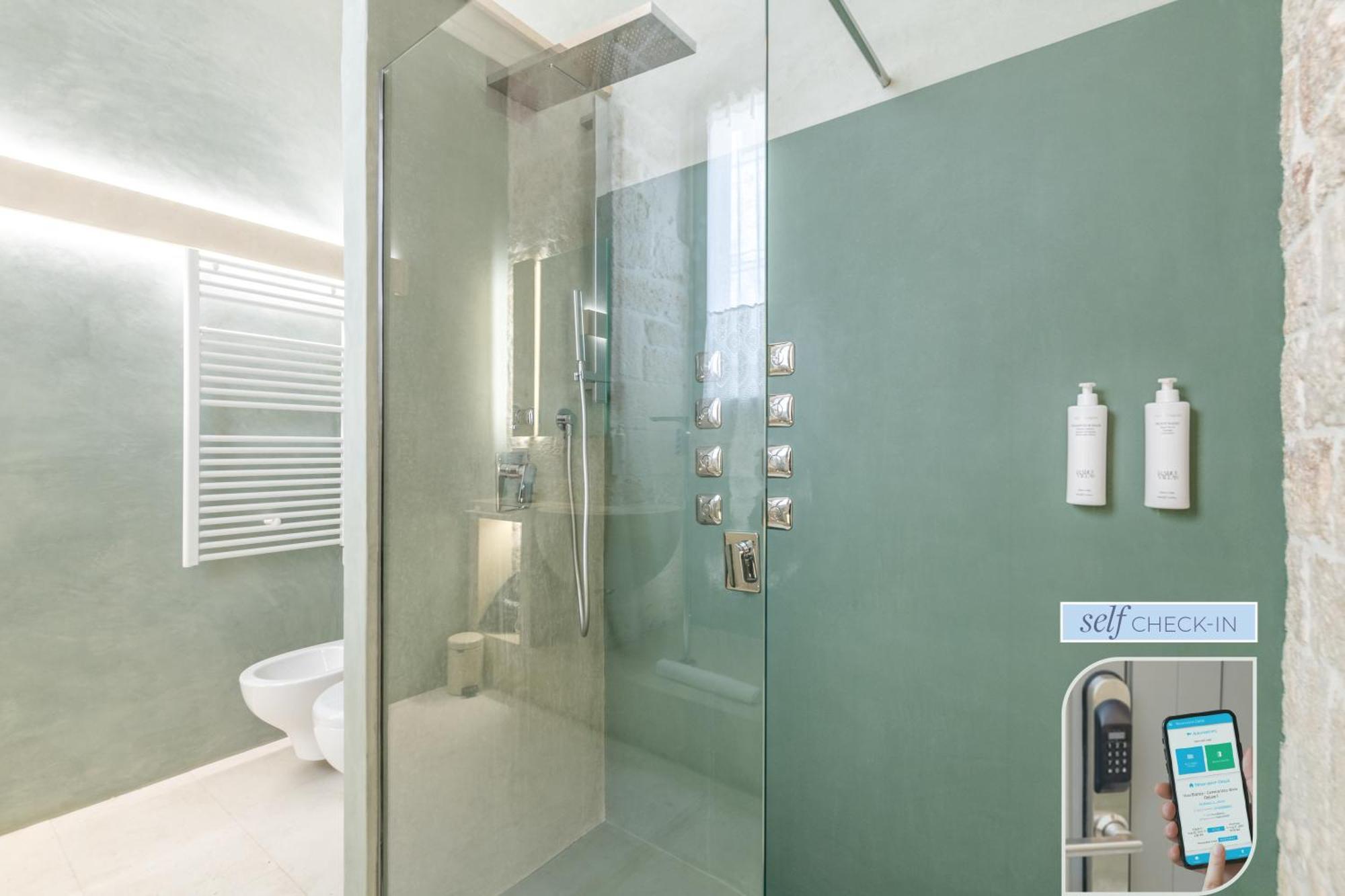 אוסטוני Vico Bianco Raro Smart Rooms Collection מראה חיצוני תמונה